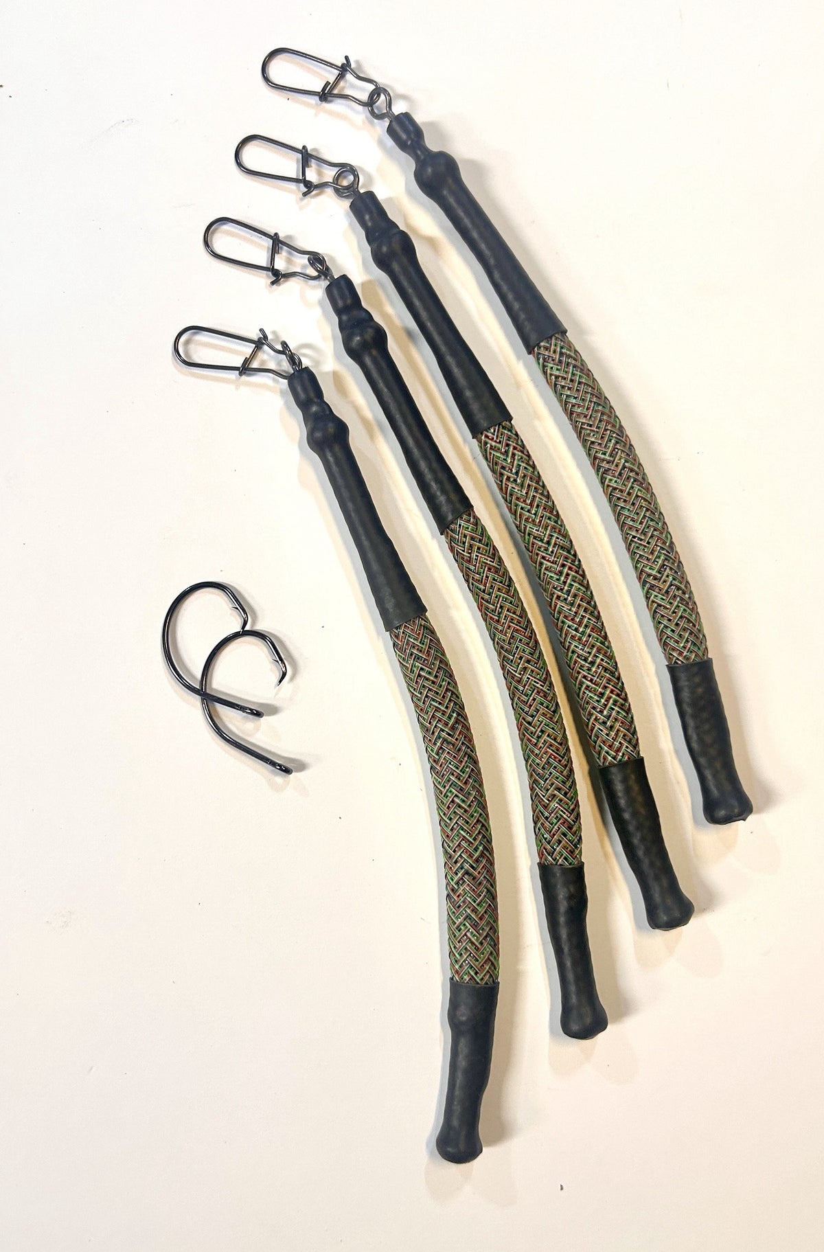 Drift Fishing Non-Snag Weights 4-Pack - 2 oz, 3 oz or 4 oz Braided Sleeve Snagless Sinkers with Snap Swivels for Catfish Drifting